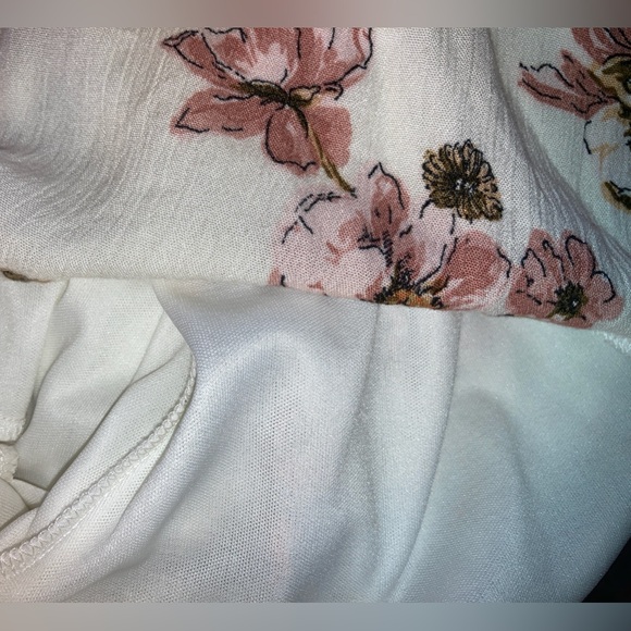 Women’s Coverup Audrey 3+1 Romper. Lined on bottom. Size M-L. Cream with flowers - Picture 11 of 11